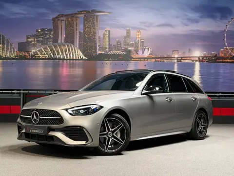 Mercedes-Benz C-Klasse Estate C300 e AMG Designo|MojaveGrey|Memory|HUD|Panorama|1e eig