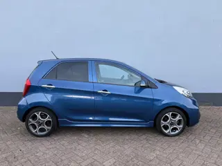 Foto 15 van Kia Picanto 1.2 CVVT SportsLine 5-Deurs - Cruise Control