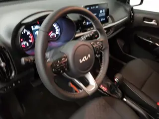 Foto 14 van Kia Picanto 1.0 DPi DynamicLine Automaat Navigatie Apple Carplay/Android Auto Airco Camera DAB Licht