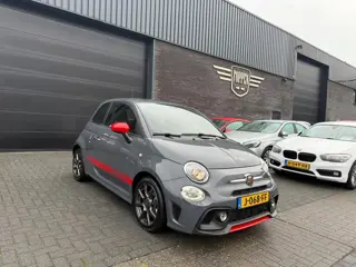 Foto 15 van Fiat 500 1.4 T-Jet Abarth 595 3/6/12MND GARANTIE | SPORTSTOELEN | AIRCO | LMV | NW DISTR RIEM
