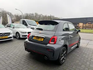 Foto 17 van Fiat 500 1.4 T-Jet Abarth 595 3/6/12MND GARANTIE | SPORTSTOELEN | AIRCO | LMV | NW DISTR RIEM