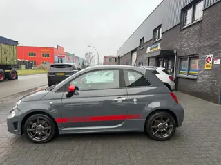 Foto 20 van Fiat 500 1.4 T-Jet Abarth 595 3/6/12MND GARANTIE | SPORTSTOELEN | AIRCO | LMV | NW DISTR RIEM