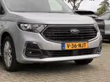 Foto 29 van Ford Transit Connect 1.5 EcoBoost PHEV L2 Limited 150 pk | DEMO | Laadvloerbescherming, hout,Driver