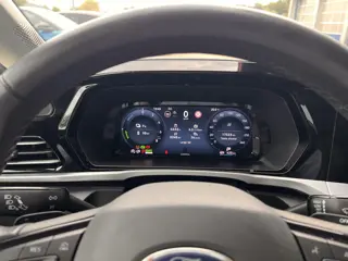 Foto 14 van Ford Transit Connect 1.5 EcoBoost PHEV L2 Limited 150 pk | DEMO | Laadvloerbescherming, hout,Driver