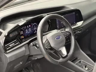 Foto 13 van Ford Transit Connect 1.5 EcoBoost PHEV L2 Limited 150 pk | DEMO | Laadvloerbescherming, hout,Driver