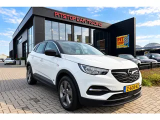 Opel GRANDLAND X 1.6 Turbo Hybrid Business Edition, CarPlay, Camera, Stoelverw,