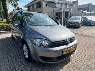 Foto 17 van Volkswagen Golf Plus 1.6 TDI Highline