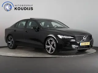 Volvo S60 2.0 Recharge T8 AWD R-Design SOH 98% (Trekhaak / Pano / Camera / H&K / Cruise / Stoel-Stuu