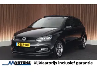 Volkswagen Polo 1.2 TSI 105pk R-Line Panoramadak Parkeersensoren Stoelverwarming Climate Control