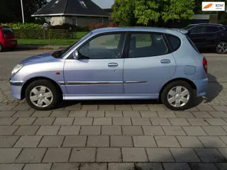 Daihatsu Sirion 1.3-16V VTR
