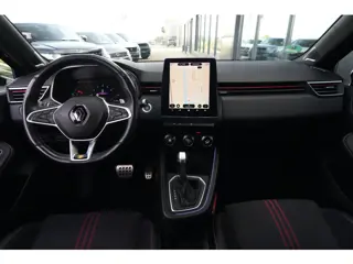 Foto 14 van Renault Clio 1.3 TCe R.S. Line | 131PK | Navigatie | Keyless entry/start | LED koplampen | Renault C