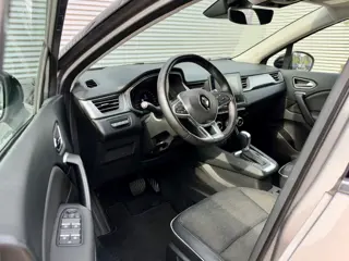 Foto 19 van Renault Captur 1.3 TCe 130 Edition One | CAMERA | CARPLAY | NAVIGATIE | STOELVERW.
