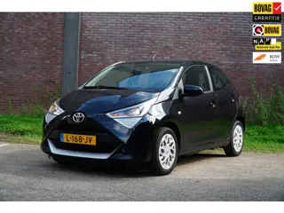 Toyota Aygo 1.0 VVT-i x-play, Airco, Camera, Bluetooth, Elektr. Ramen voor, Ned. Auto