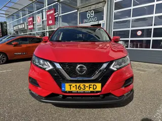 Foto 13 van Nissan QASHQAI Automaat 1.3 DIG-T Acenta Navi, Camera, CarPlay