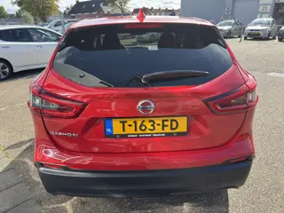 Foto 16 van Nissan QASHQAI Automaat 1.3 DIG-T Acenta Navi, Camera, CarPlay