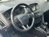 Foto 28 van Ford FOCUS Wagon 1.0 Titanium Edition | Winter Pack! | Navi