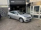 Foto 28 van Opel Astra TwinTop 1.8 Cosmo/1 jr APK/ Camera/Nap/LM Velgen//Mooie auto!