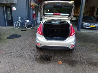 Foto 20 van Ford Fiesta 1.25 Titanium MET APK AIRCO WERKT