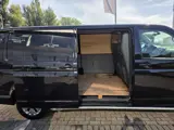 Foto 28 van Volkswagen Transporter 2.0 TDI L2-H1 Comfortline Automaat 141 PK * NAP * MARGE *