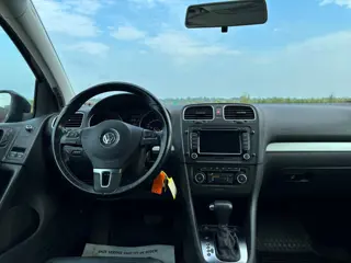 Foto 19 van Volkswagen Golf 1.4 TSI Highline Automaat - Deep Black Pearl - Leder/Clima/Cruise