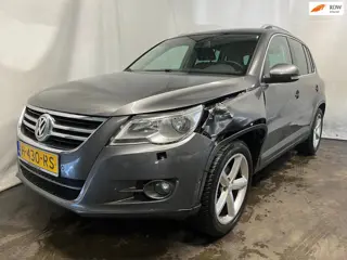 Volkswagen Tiguan 1.4 TSI Comfort&Design - Schade