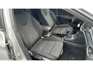 Foto 11 van Opel Astra 1.0 Online Edition