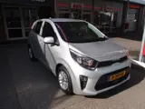 Foto 28 van Kia Picanto 1.0 DPi DynamicLine Navi Autm " New Staat "
