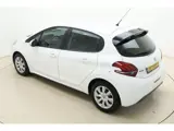 Foto 25 van Peugeot 208 1.2 PureTech Active | Airco | Cruise Control | Elektrische ramen voor