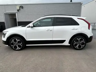 Foto 11 van Kia Niro 1.6 GDi Hybrid ExecutiveLine Full Option! Nederlandse auto, Schuif/kanteldak, 18" Lichtmeta