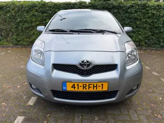 Foto 19 van Toyota Yaris 1.3 VVTi Aspiration Automaat|1e Eigenaar|Cruise|Trekhaak|Volledig onderhouden