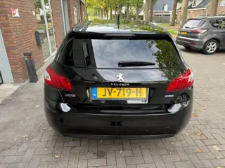 Foto 13 van Peugeot 308 1.2 PureTech PANO|AIRCO|NEW APK|CAMERA