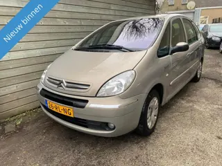 Citroen Xsara Picasso 1.8i-16V Image