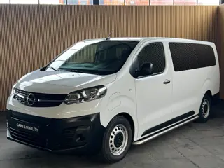 Opel Vivaro-e Combi L3H1 75 kWh | Panodak | Taxi klaar