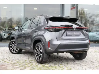 Foto 16 van Toyota Yaris Cross 1.5 Hybrid 115 Dynamic Limited, Parkeersensoren, Stuurverwarming,