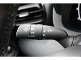 Foto 23 van Toyota Yaris Cross 1.5 Hybrid 115 Dynamic Limited, Parkeersensoren, Stuurverwarming,