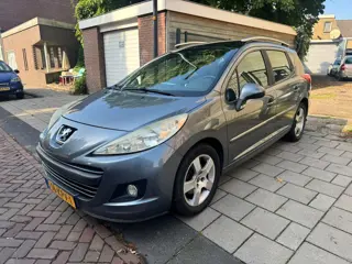 Peugeot 207 SW 1.6 VTi Première