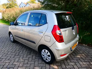 Foto 15 van Hyundai I10 1.1 i-Drive Airco 63.000km. 4-Cilinder Hoge instap Zuinig