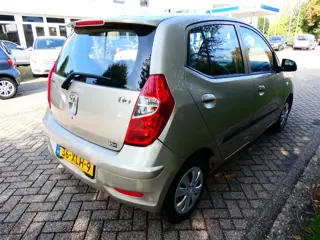 Foto 19 van Hyundai I10 1.1 i-Drive Airco 63.000km. 4-Cilinder Hoge instap Zuinig