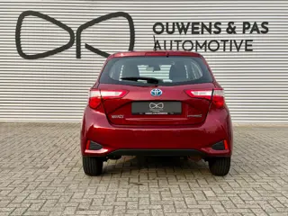 Foto 16 van Toyota Yaris 1.5 Hybrid Active | 1E EIGENAAR | CARPLAY | AIRCO