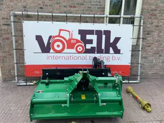 Overtopfrees LFZ 105 en 125 met Zaaibak voor Minitractor