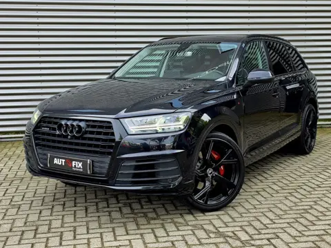 Audi Q7 3.0 TFSI quattro S Line + 7p / Camera / Pano