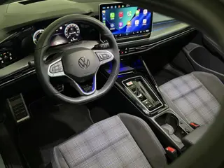 Foto 18 van Volkswagen Golf 1.5 eHybrid GTE 272PK SOH 96% | Adaptive cruise | Head-up | Sfeer | Achteruitrijcame