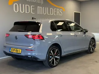 Foto 15 van Volkswagen Golf 1.5 eHybrid GTE 272PK | Adaptive cruise | 360 | Head-up | Sfeer | IQ light |Stoelver