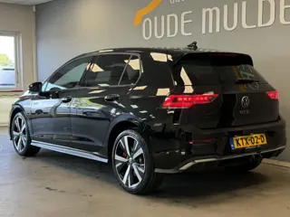 Foto 13 van Volkswagen Golf 1.5 eHybrid GTE SOH 100% | Trekhaak | Adaptive cruise | 360 | Head-up | Sfeer | Stoe