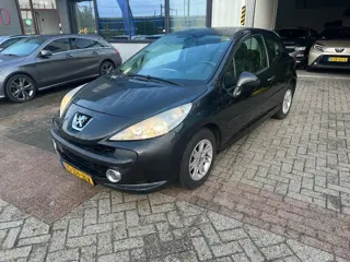 Peugeot 207 1.4 VTi XS