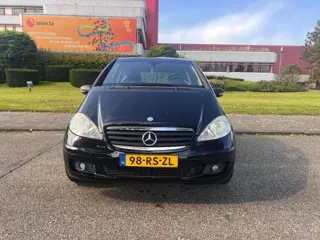 Foto 13 van Mercedes-Benz A-klasse 150 Classic AUTOMAAT