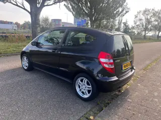 Foto 18 van Mercedes-Benz A-klasse 150 Classic AUTOMAAT
