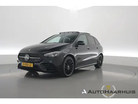 Mercedes-Benz B-Klasse 250 e AMG Line | Rijklaar! | Pano | 360cam | Afn. Trekhaak | SOH 93% | Night-