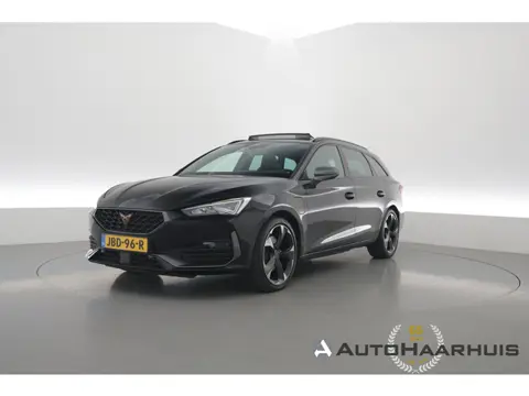 CUPRA Leon Sportstourer 1.4 e-Hybrid Business | Rijklaar! | Pano | SOH 96% | Camera | Adapt. Cruise 