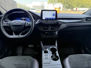 Foto 17 van Ford Kuga 2.5 PHEV ST line X (bj 2023, automaat)